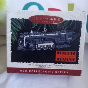 New Hallmark 1996 700E Hudson Steam Locomotive  Lionel Train  Keepsake Ornament